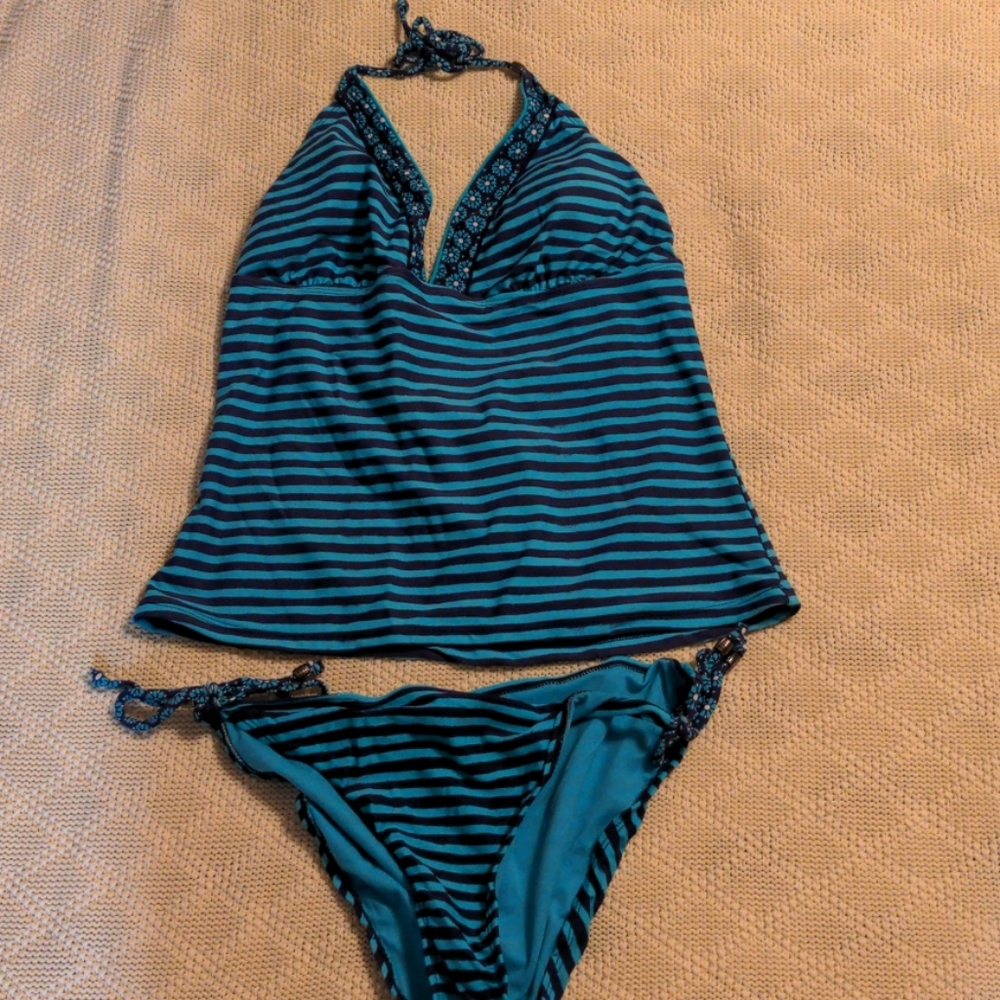 Old Navy Tankini Size L